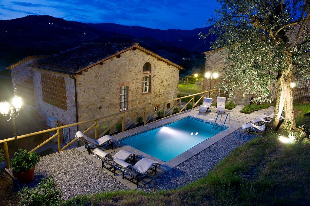 Suite Accommodation Mastiano ภายนอก รูปภาพ